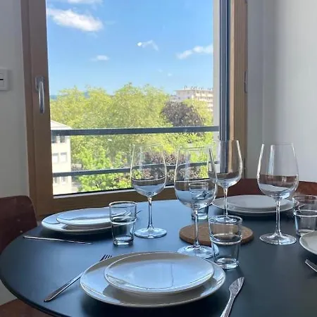 Apartment Le Triangle D'or - 1 Bedroom With Terrace *